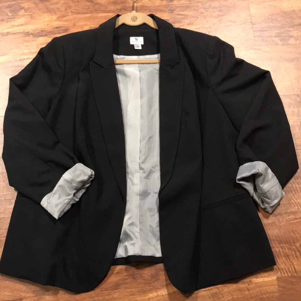 Worthington Woman Black Blazer